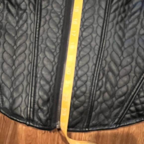 Moda International Vintage stitched Leather Jacket Small/medium offers welcome - Picture 10 of 10